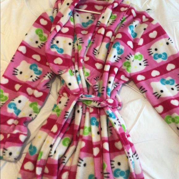 Hello Kitty Intimates & Sleepwear Hello Kitty Robe Poshmark